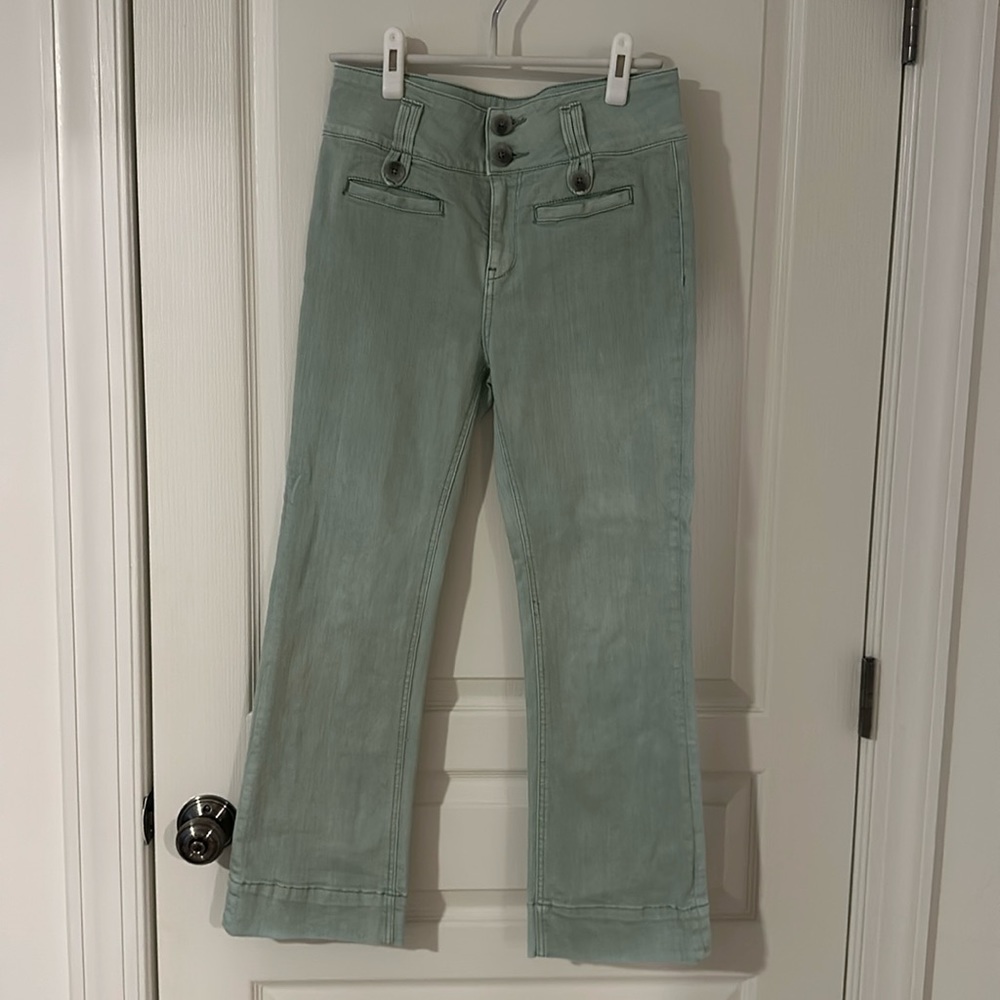 Pilcro Anthropoligie High-rise flare crop